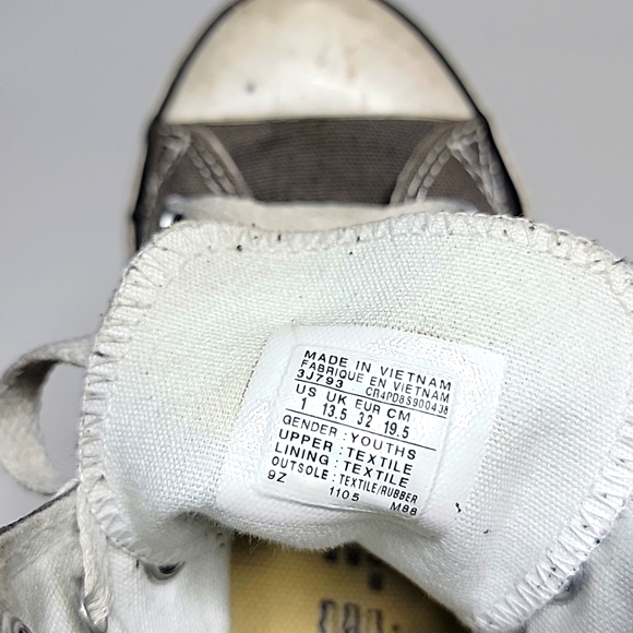 Kids High Top Converse - Picture 6 of 6